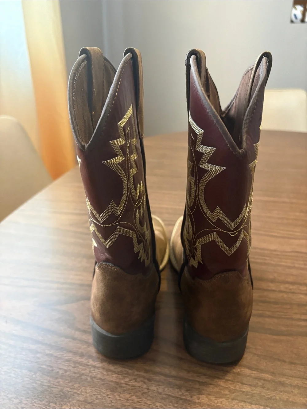 Twister Size 2 Blake Burgundy Brown Square Toe Cowboy Boots Leather